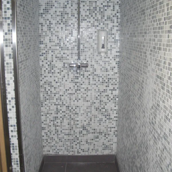 6140-11-Bisazza-shower.jpg