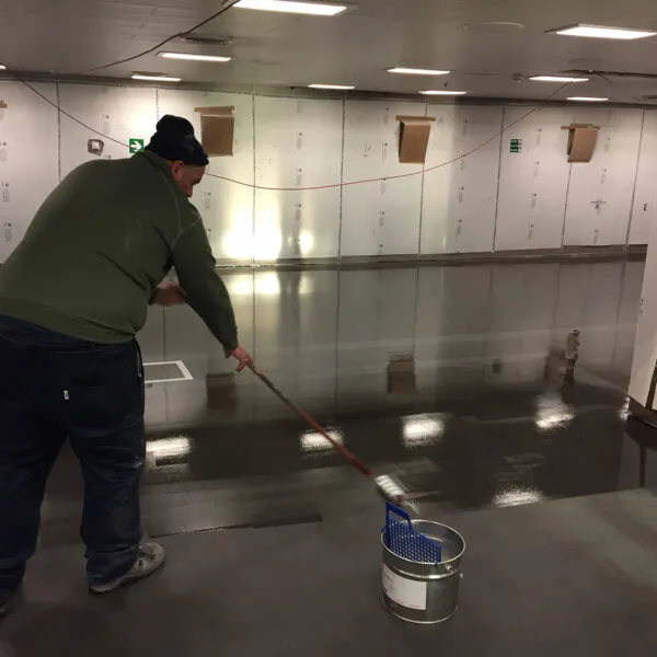 6232-crew-area-6-final-coating-.jpg