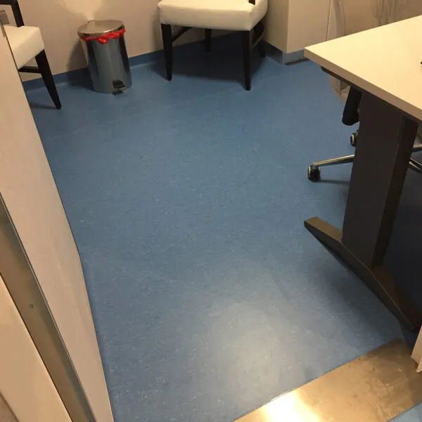 MEDICAL-CENTERS-06-SL90-VYNIL-.jpg
