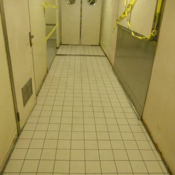 STAR-PRINCESS-dry-dock-Trieste-CREW-GALLEY-CORRIDOR-07-corridor-complete.jpg
