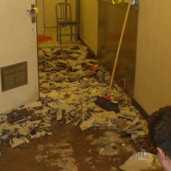 STAR-PRINCESS-dry-dock-Trieste-CREW-GALLEY-CORRIDOR-01-demolition--scaled.jpg